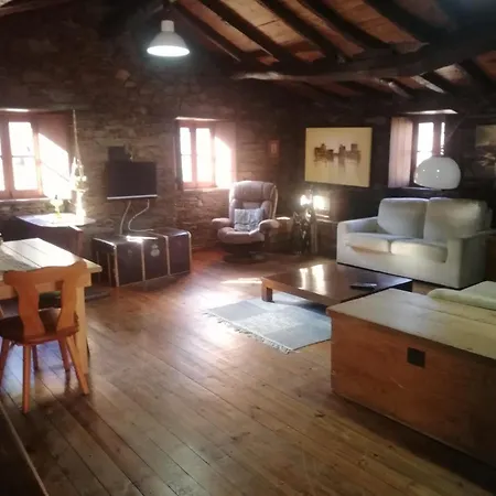 Casa Tias * Lousa (Coimbra)