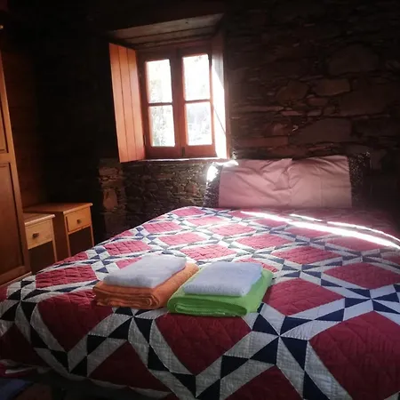 Casa Tias * Lousa (Coimbra)
